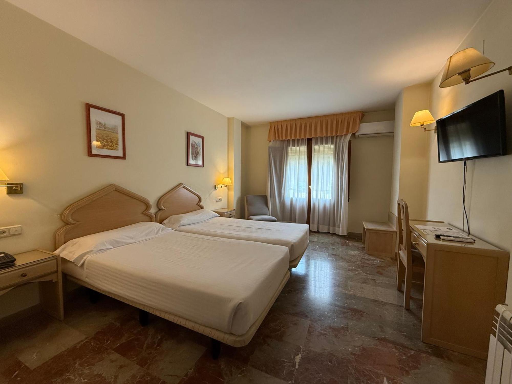 Hotel El Sol Lanjaron Exterior photo